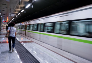 «Ευαγγελισμός»: Άνοιξε ο σταθμός του ΜΕΤΡΟ
