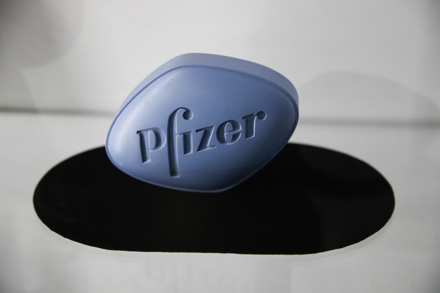 «Κραχ» στη Pfizer: Ζημιές τριμήνου για πρώτη φορά μετά από 33 χρόνια, βουτιά στις πωλήσεις μετά την πανδημία