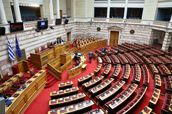 Greece Submits Offshore Hydrocarbon Deals with Chevron to Parliament