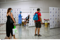 Πάνω από 3.500 τα κρούσματα σήμερα, 336 οι διασωληνωμένοι