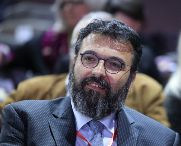 Γιώργος Βασιλειάδης: Για ένα νέο κοινωνικό συμβόλαιο