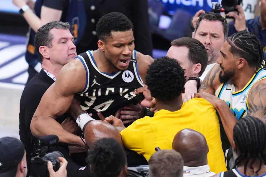 AP Photo/Michael Conroy