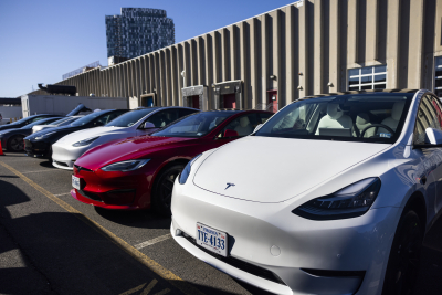 Κρυφή βιντεοσκόπηση των οδηγών Tesla αποκαλύπτει το Reuters - Διακινούσαν τα βίντεο οι υπάλληλοι