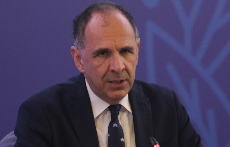 Τηλεφωνήματα Γεραπετρίτη στους ομολόγους του για τη Διάσκεψη της Ανατ. Μεσογείου