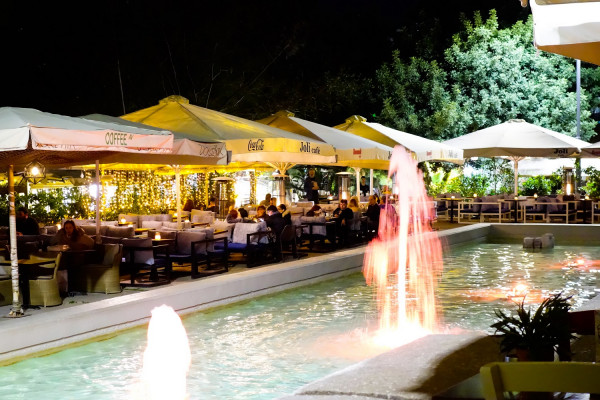 Σχέδιο για 700 ευρώ τον μήνα για όσους έμειναν χωρίς δουλειά λόγω κορονοϊού