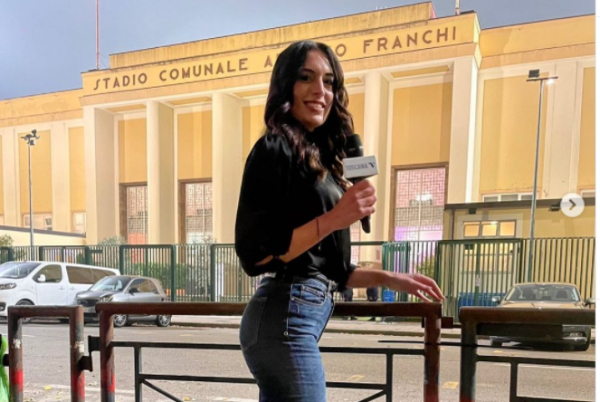 Ιταλία: Οπαδός παρενόχλησε σεξουαλικά δημοσιογράφο σε... ζωντανή μετάδοση