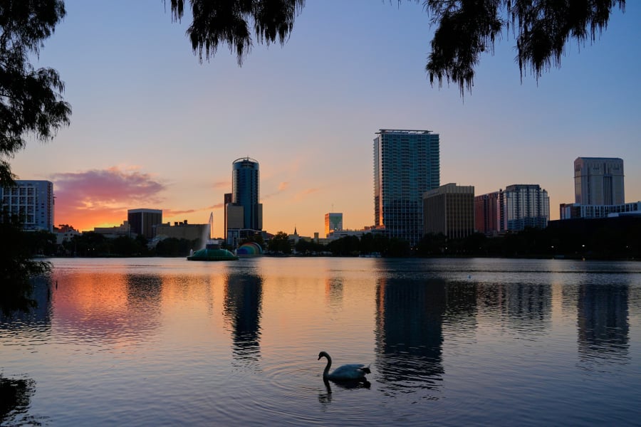 Η Φλόριντα απαγορεύει σε Κινέζους να αγοράζουν ακίνητα και εκτάσεις