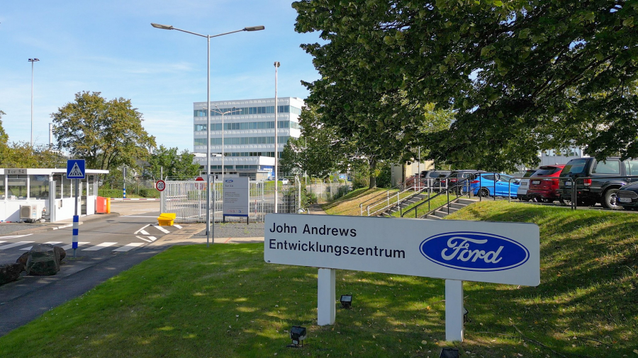 H Ford κατασκευάζει εξαρτήματα οχημάτων από ελαιόδεντρα