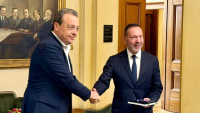 Φάμελλος μετά από συνάντηση με Στουρνάρα: «Οι πολίτες πληρώνουν τα υπερκέρδη των τραπεζών»