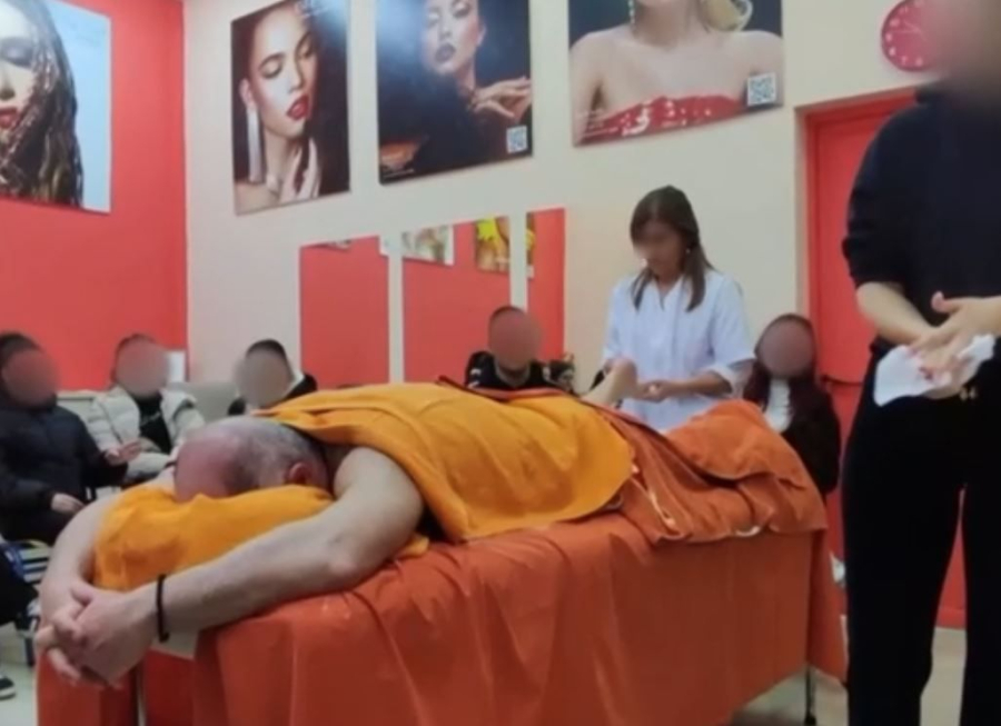 Εύβοια: ΕΔΕ για τον καθηγητή ΕΠΑΛ που του έκαναν μασάζ οι μαθητές