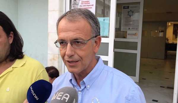 Ρήγας: Δεν θα μειωθούν οι κύριες συντάξεις