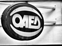 ΟΑΕΔ: Για ποιους... «ξεθωριάζουν» τα μπόνους της κάρτας ανεργίας
