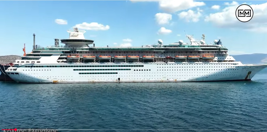 Ελευσίνα: Το 268 μέτρων παροπλισμένο κρουαζιερόπλοιο Majesty of the Oceans από ψηλά (video drone)