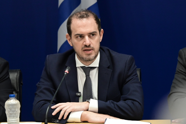 Γιώργος Κώτσηρας: Στο Ιπποκράτειο μεταφέρεται ο αναπληρωτής υπουργός Μεταφορών λόγω αδιαθεσίας