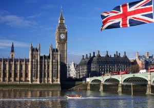 Βρετανία: Με τη σημαία του εχθρού του κατεστημένου θα κινηθεί ο Κόρμπιν