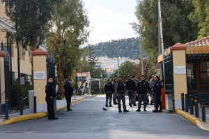 Δολοφονία 11χρονου στο Μενίδι: Επεισόδια στην Ευελπίδων - «Τον σκοτώσαμε; Καλά του κάναμε»