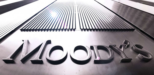 Moody's: Παροδικό το σοκ του κορονοϊού στη βελτίωση του πιστωτικού προφίλ της Ελλάδας