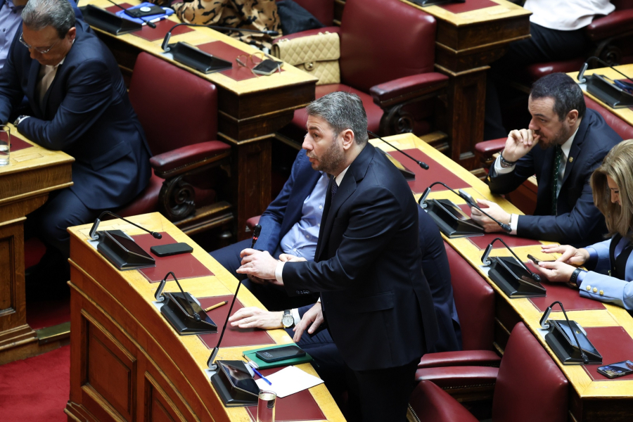 ΠΑΣΟΚ: Σε τι ελπίζουν, τι φοβούνται