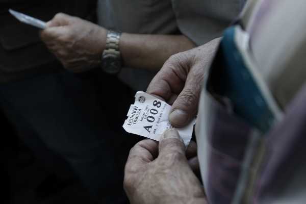 ΤΧΣ: Πάνω από 100 δισ. ευρώ τα «κόκκινα» δάνεια των συστημικών τραπεζών