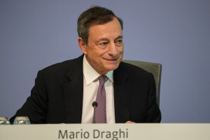 ΕΚΤ: Όχι σε «ξαφνικό θάνατο» του QE