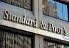 Η S&P αναβάθμισε τις ελληνικές τράπεζες λόγω capital controls