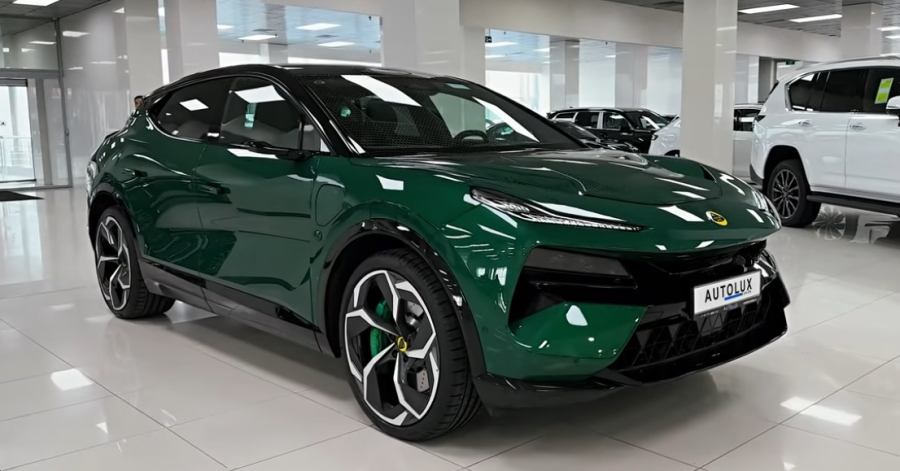 Lotus Eletre: Το supercar του Τσιτσιπά με υπερηχητική επιτάχυνση