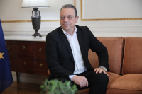 Στον «Ευαγγελισμό» ο Σωκράτης Φάμελλος - Ενημερώθηκε για την κατάσταση του Αρχιεπισκόπου Αλβανίας