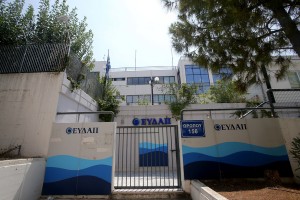 Διοικήσεις ΔΕΚΟ με κριτήρια ιδιωτικού τομέα στο νέο μνημόνιο