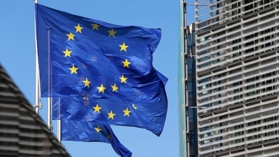 Κομισιόν: Σταθερή η ελληνική οικονομία - Προειδοποιήσεις για πληθωρισμό και διεθνείς κινδύνους