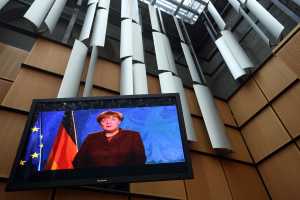Δύσπιστοι οι Γερμανοί με την πολιτική της Μέκρελ στο προσφυγικό