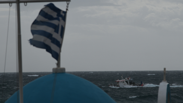 Πέραμα: Εισροή υδάτων σε πλοίο υπό ελληνική σημαία στη ναυπηγοεπισκευαστική ζώνη εν μέσω θυελλωδών ανέμων