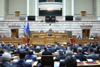 Έρχονται νέα γαλάζια «αντάρτικα» - Στα... χαρακώματα βουλευτές και εξωκοινοβουλευτικοί