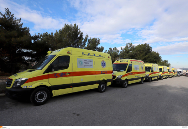 ΕΚΑΒ: 250 προσλήψεις πληρωμάτων εντός Ιουλίου, οι προτεραιότητες του υπουργείου Υγείας