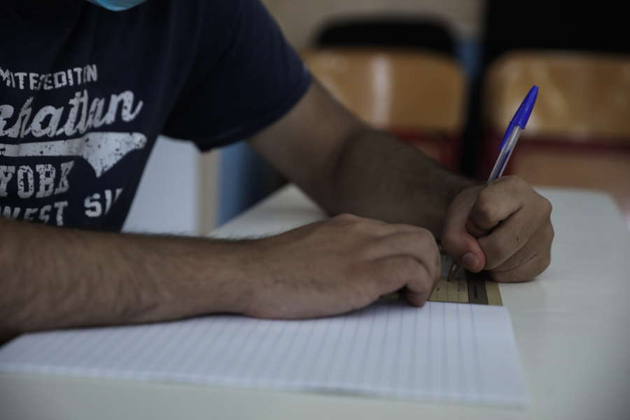 Πρόεδρος ΟΛΜΕ για Εθνικό Απολυτήριο: Ενστάσεις για την Τράπεζα Θεμάτων και το αδιάβλητο της βαθμολογίας