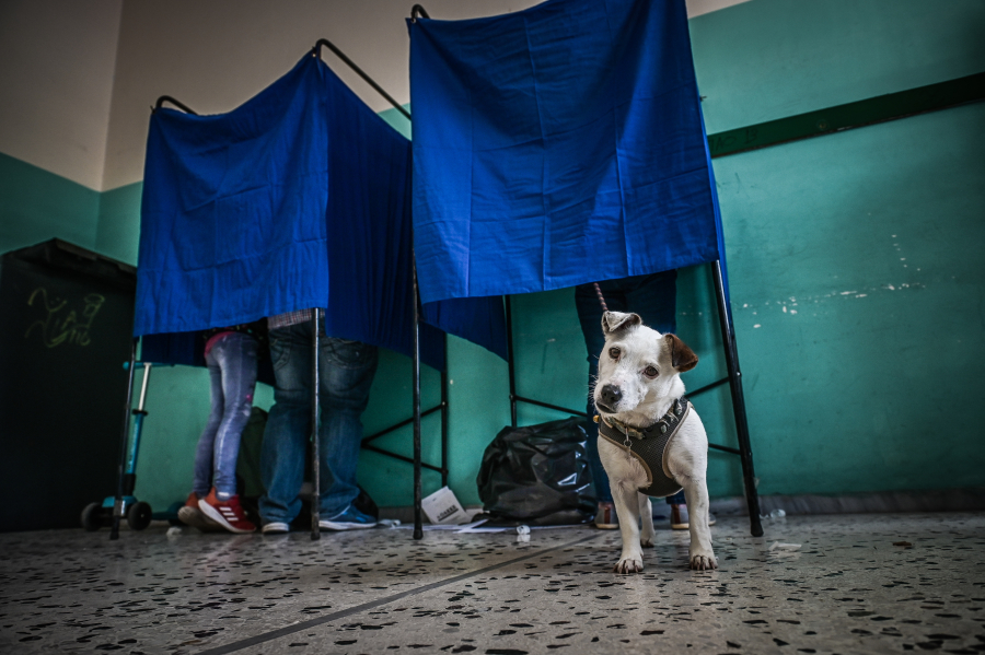 Εκλογές 2023 με απλή αναλογική: Τι ποσοστό χρειάζεται το πρώτο κόμμα για να πετύχει αυτοδυναμία