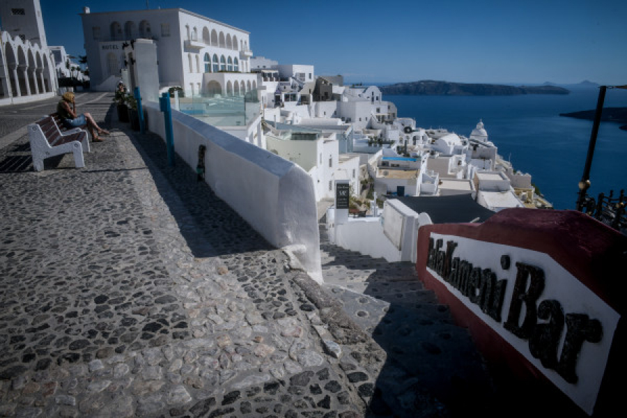 BBC: Το φιλόδοξο σχέδιο των ελληνικών νησιών, γίνονται COVID-free (βίντεο)