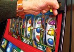 Τρεις συλλήψεις για "φρουτάκια" στη Θεσσαλονίκη