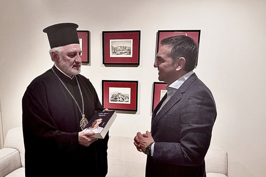 Συνάντηση Τσίπρα - Ελπιδοφόρου