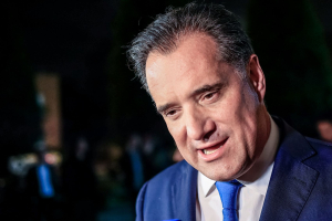 Γεωργιάδης: «Έλαβαν απαντήσεις οι βουλευτές για το νομοσχέδιο που αφορά τα ομόφυλα ζευγάρια»