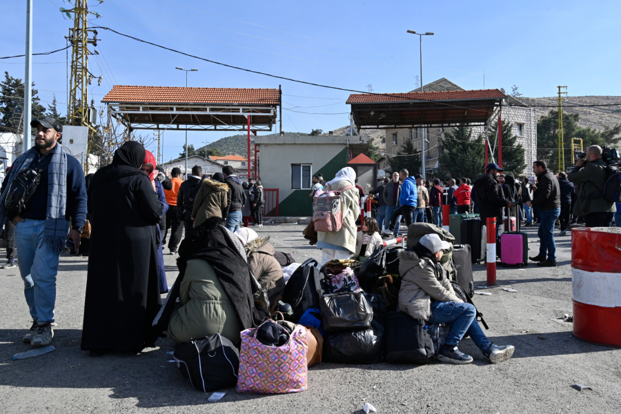 Βρετανία και Γαλλία αναστέλλουν τις αιτήσεις ασύλου Σύρων προσφύγων