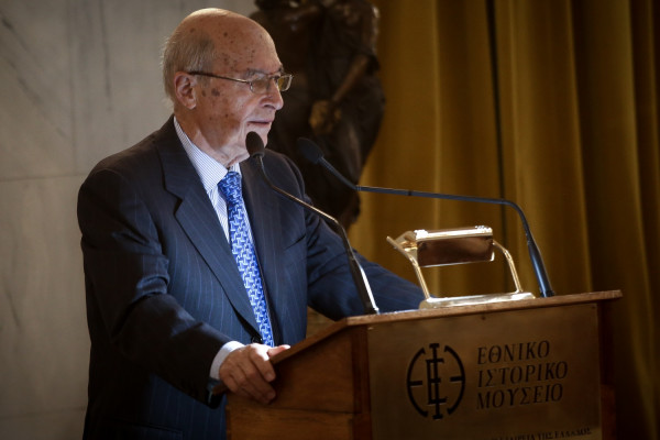 Επίσκεψη του Αμερικανού πρέσβη Πάιατ στον Κώστα Σημίτη για τα ελληνοτουρκικά και την ΑΟΖ