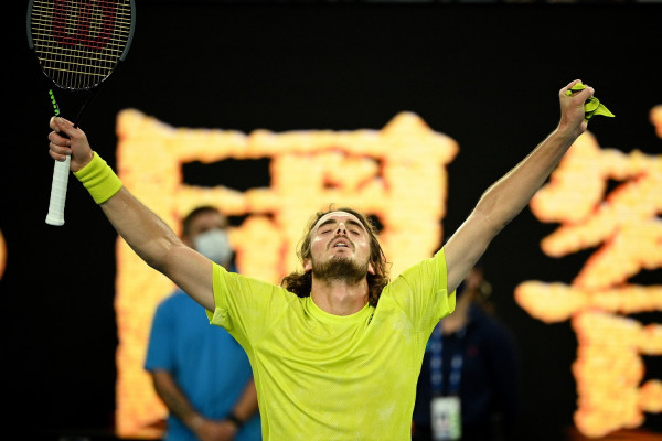 Australian Open: Νίκη Τσιτσιπά με 3-2 απέναντι σε Κοκκινάκη, μετά από... 4,5 ώρες!