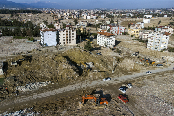 Τούρκος σεισμολόγος προειδοποιεί για μεγάλο σεισμό άνω των 7 Ρίχτερ