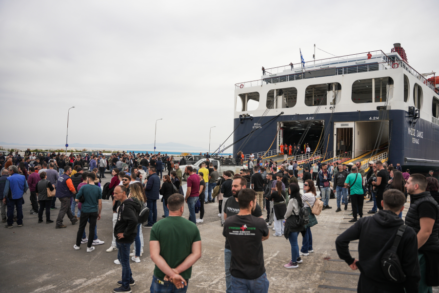 Λέσβος: Άμεση συνάντηση με τον Κυριάκο Μητσοτάκη ζήτησε ο Περιφερειάρχης Βορείου Αιγαίου