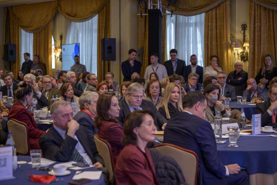 Metron Analysis - Κύκλος Ιδεών: Πριν και μετά την 28/2/25 - Βαθαίνει η κρίση πολιτικής εμπιστοσύνης στην Ελλάδα