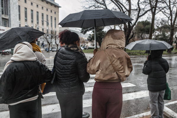 Καιρός: Στους 19 βαθμούς η θερμοκρασία - Πού αναμένονται βροχές και καταιγίδες