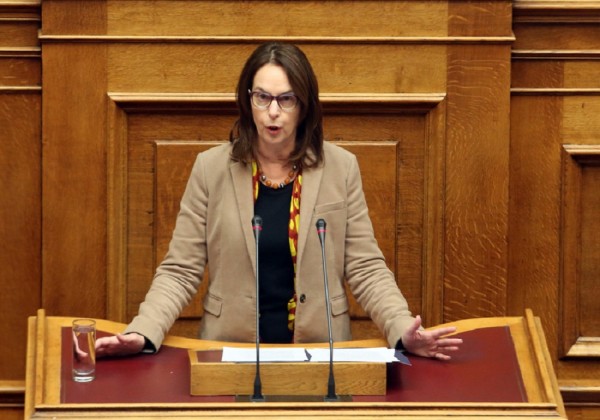 Παπανάτσιου: Καταστροφολογία τα περί υστέρησης εσόδων 2,9 δισ. ευρώ