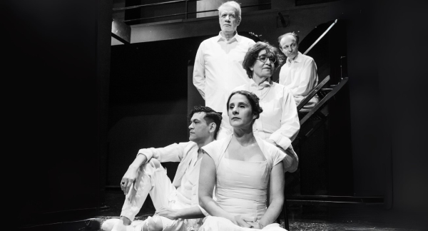 «Βρυκόλακες» του Ίψεν στο θέατρο Ελέρ σε μουσική Δήμητρας Γαλάνη