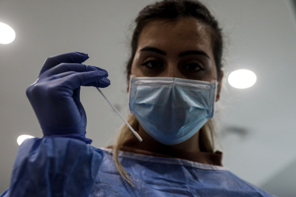 Κάτω από 3.200 τα κρούσματα σήμερα 8/5, 269 οι επαναλοιμώξεις - Η ανακοίνωση του ΕΟΔΥ