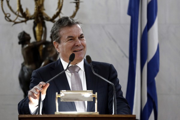 Πετρόπουλος: Ζήτησα την παραίτηση Μπακαλέξη για την ταχύτερη έκδοση των συντάξεων